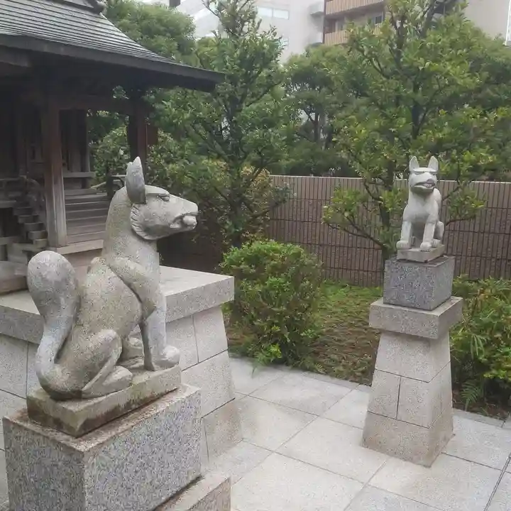 蔵稲荷大明神の狛犬