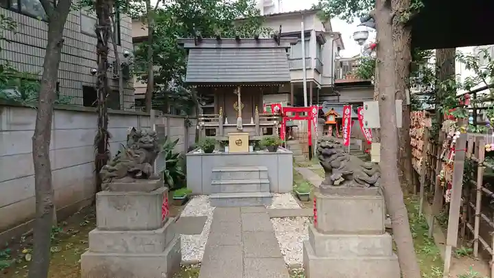 高円寺氷川神社の末社・摂社