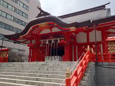 花園神社の本殿・本堂