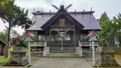 納内神社の本殿・本堂