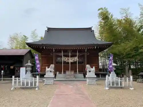 諏訪神社の本殿・本堂