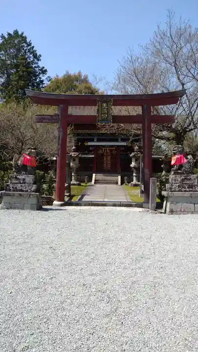 金峯山寺の鳥居