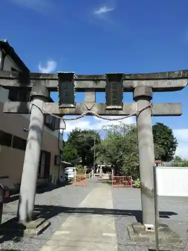 鶴峯八幡宮の鳥居