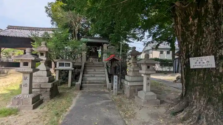 産霊神社(岐阜県)