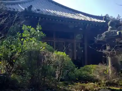 岩蔵寺の本殿・本堂