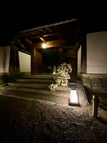 最勝院の山門・神門