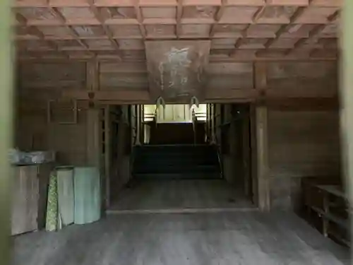 諏訪神社の本殿・本堂