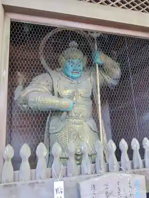 高尾山薬王院の像