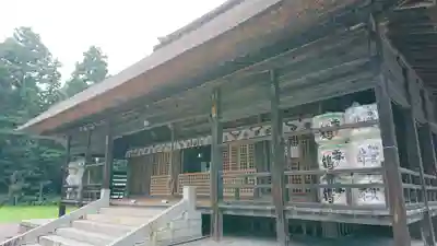 天津神社の本殿・本堂