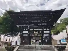 松尾大社の山門