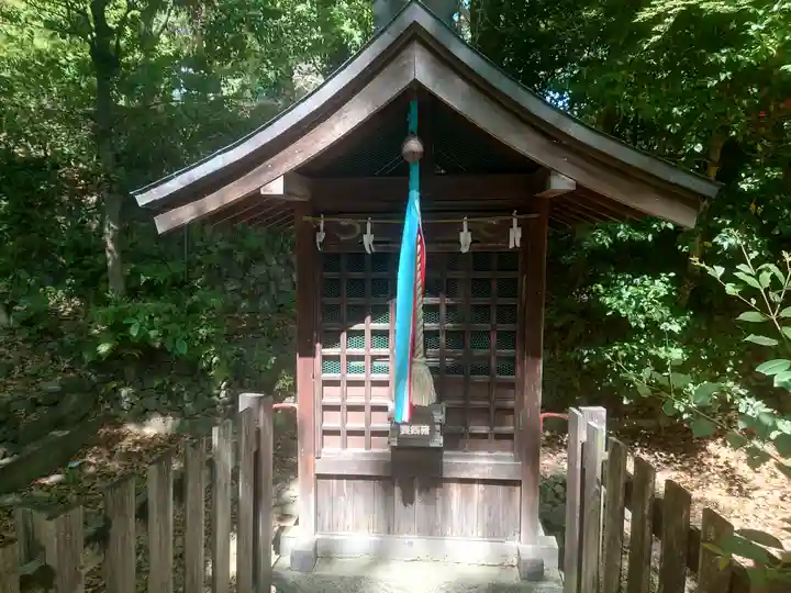 伊居太神社の末社・摂社