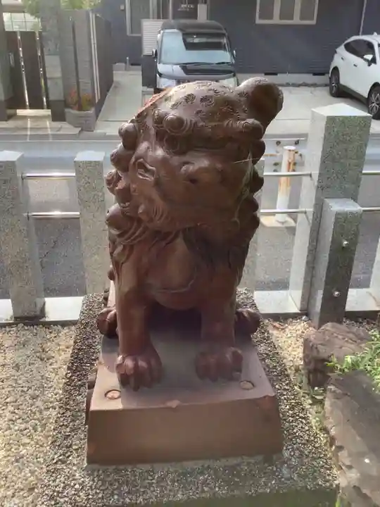 天王社(角崎町)の狛犬