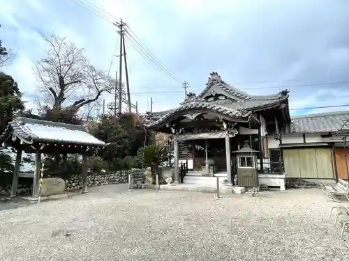 一色薬師堂の本殿・本堂