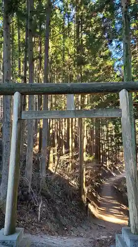 武蔵御嶽神社の鳥居