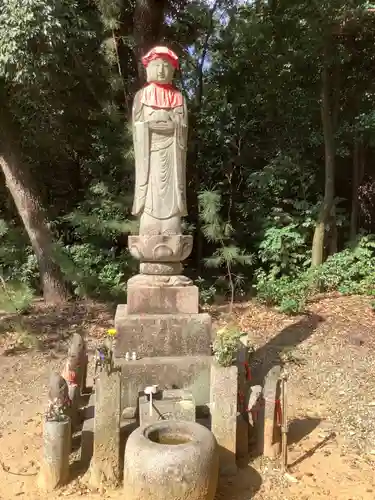 八事山 興正寺の地蔵