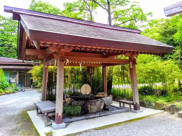 玉鉾神社の手水舎