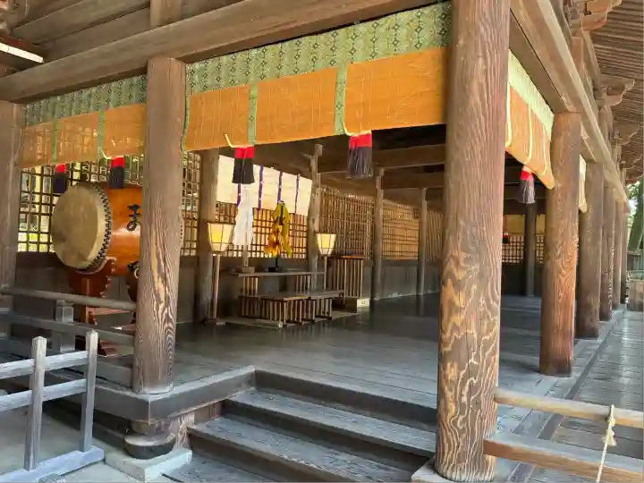 諏訪大社下社秋宮(長野県)