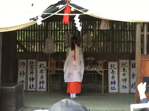 北赤井神社の神楽