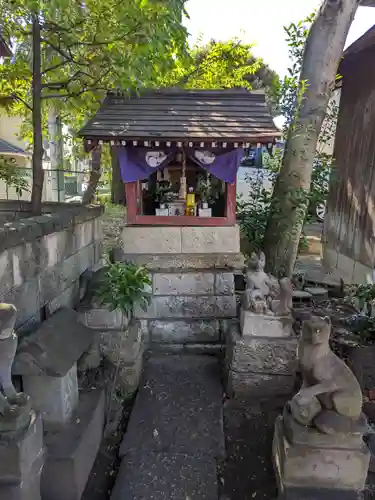 本郷氷川神社の末社