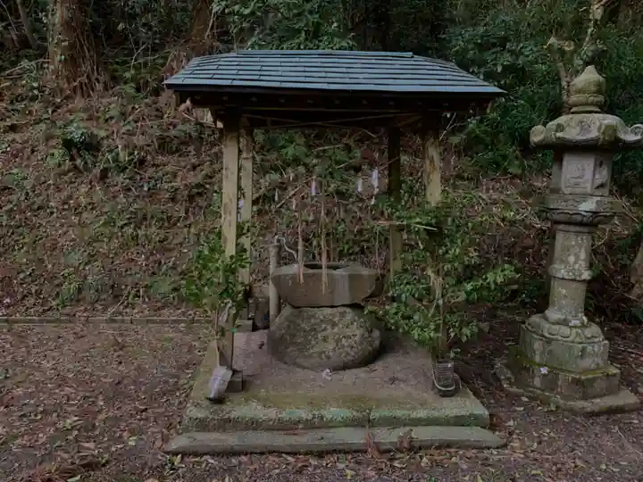 八雲神社の手水舎