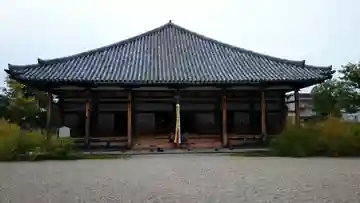 元興寺の本殿・本堂