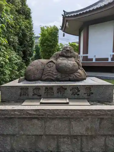 崇禅寺の像