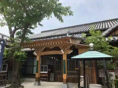 長楽寺の本殿・本堂