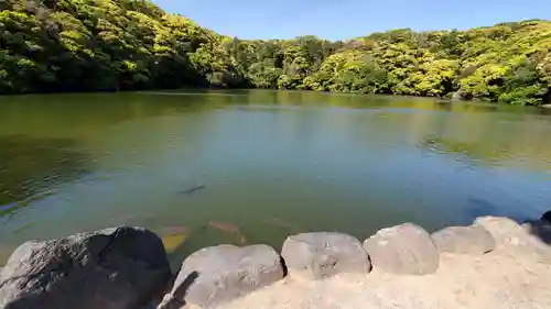 池宮神社の庭園