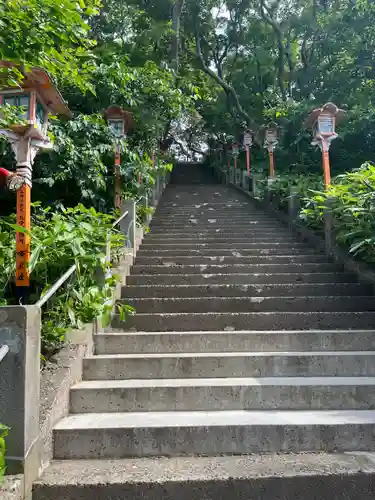 高山稲荷神社の建物その他