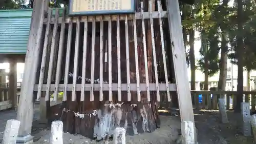 大日靈貴神社の建物その他