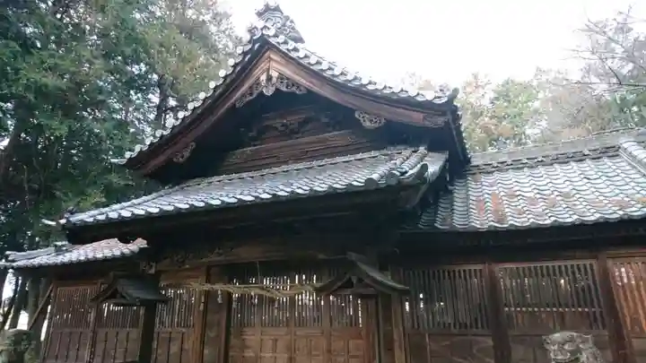 鳴海杻神社の本殿・本堂