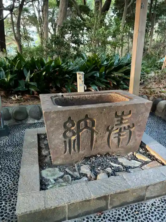諸口神社の{uncategorized: "未分類", other: "その他", undefined: "問題あり", building: "その他建物", grave: "お墓", sacred_gate: "鳥居", guardian: "狛犬", statue: "像", buddha: "仏像", history: "歴史", nature: "自然", garden: "庭園", animal: "動物", pagoda: "塔", temizu: "手水舎", mountain_gate: "山門・神門", sanctuary: "本殿・本堂", subordinate: "末社・摂社", art: "芸術", scenery: "景色", jizo: "地蔵", ema: "絵馬", goshuin: "御朱印", omikuji: "おみくじ", items: "授与品その他", amulet: "お守り", goshuincho: "御朱印帳", eats: "食事", festival: "お祭り", votive_dance: "神楽", shichigosan: "七五三参", wedding: "結婚式", experience: "体験その他", initially: "初詣", around: "周辺", anti_infection: "感染症対策"}