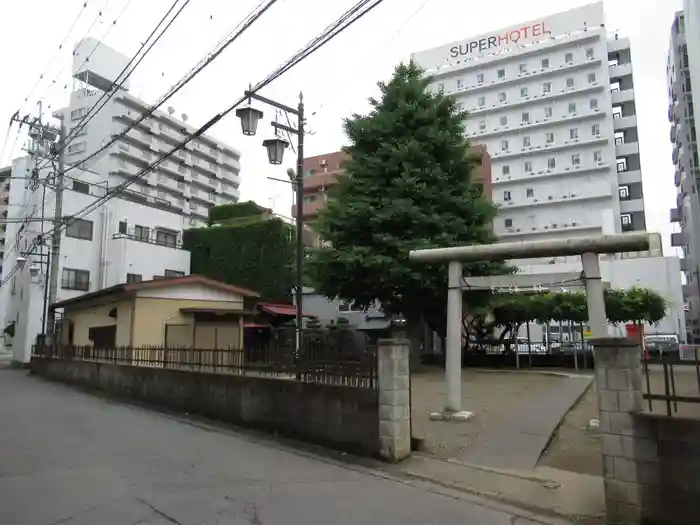 粕壁神明社の鳥居