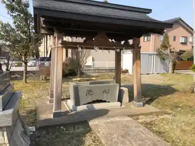 速星神社の手水舎