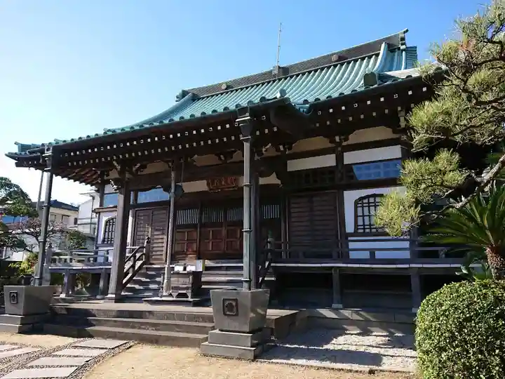 寳藏院の本殿・本堂