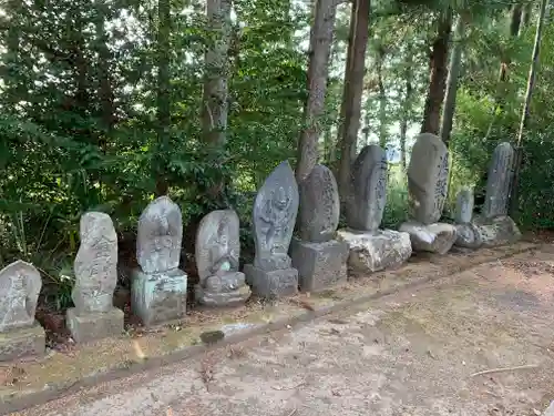 塩竈神社の像