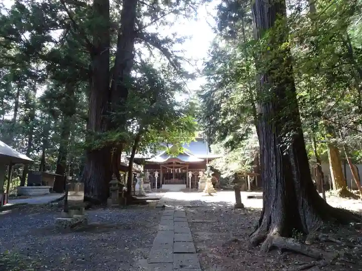 鴨鳥五所神社の末社・摂社
