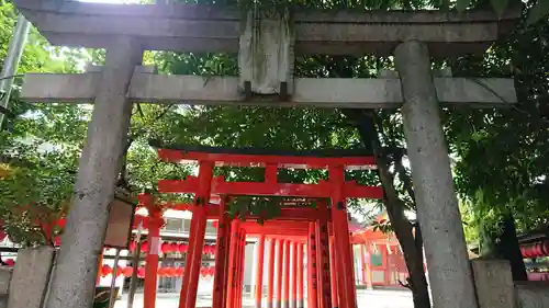 豊栄稲荷神社の鳥居