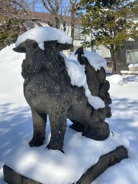 苗穂神社の狛犬