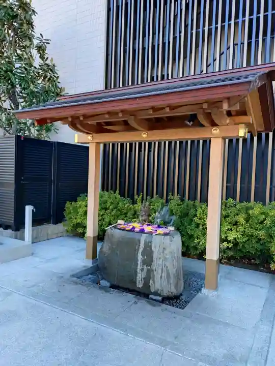 駒込妙義神社の{uncategorized: "未分類", other: "その他", undefined: "問題あり", building: "その他建物", grave: "お墓", sacred_gate: "鳥居", guardian: "狛犬", statue: "像", buddha: "仏像", history: "歴史", nature: "自然", garden: "庭園", animal: "動物", pagoda: "塔", temizu: "手水舎", mountain_gate: "山門・神門", sanctuary: "本殿・本堂", subordinate: "末社・摂社", art: "芸術", scenery: "景色", jizo: "地蔵", ema: "絵馬", goshuin: "御朱印", omikuji: "おみくじ", items: "授与品その他", amulet: "お守り", goshuincho: "御朱印帳", eats: "食事", festival: "お祭り", votive_dance: "神楽", shichigosan: "七五三参", wedding: "結婚式", experience: "体験その他", initially: "初詣", around: "周辺", anti_infection: "感染症対策"}