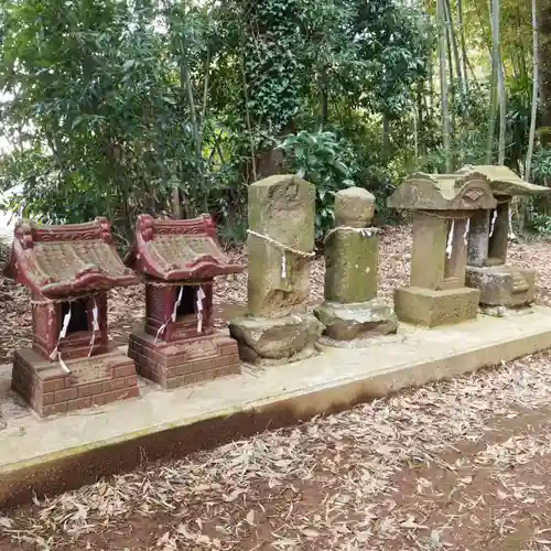 八幡神社の末社