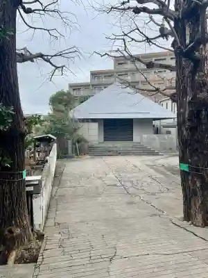 専念寺の{uncategorized: "未分類", other: "その他", undefined: "問題あり", building: "その他建物", grave: "お墓", sacred_gate: "鳥居", guardian: "狛犬", statue: "像", buddha: "仏像", history: "歴史", nature: "自然", garden: "庭園", animal: "動物", pagoda: "塔", temizu: "手水舎", mountain_gate: "山門・神門", sanctuary: "本殿・本堂", subordinate: "末社・摂社", art: "芸術", scenery: "景色", jizo: "地蔵", ema: "絵馬", goshuin: "御朱印", omikuji: "おみくじ", items: "授与品その他", amulet: "お守り", goshuincho: "御朱印帳", eats: "食事", festival: "お祭り", votive_dance: "神楽", shichigosan: "七五三参", wedding: "結婚式", experience: "体験その他", initially: "初詣", around: "周辺", anti_infection: "感染症対策"}