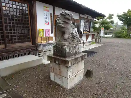 祖母井神社の狛犬