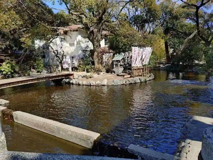鶴峯山稲荷社(平塚八幡宮境内社)(神奈川県)