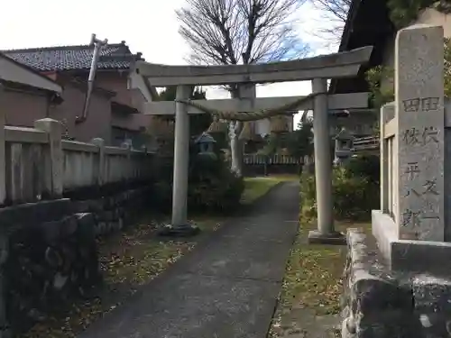 白山神社の鳥居