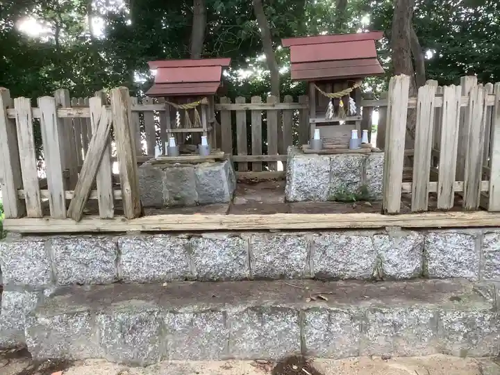 神明社(中切町)の末社・摂社