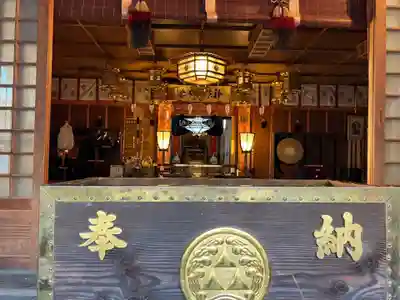 白蛇辨財天の本殿・本堂