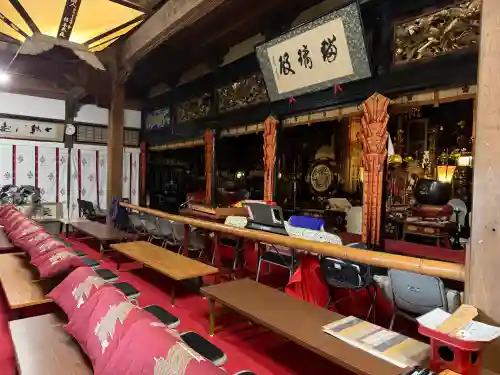 大王寺の{uncategorized: "未分類", other: "その他", undefined: "問題あり", building: "その他建物", grave: "お墓", sacred_gate: "鳥居", guardian: "狛犬", statue: "像", buddha: "仏像", history: "歴史", nature: "自然", garden: "庭園", animal: "動物", pagoda: "塔", temizu: "手水舎", mountain_gate: "山門・神門", sanctuary: "本殿・本堂", subordinate: "末社・摂社", art: "芸術", scenery: "景色", jizo: "地蔵", ema: "絵馬", goshuin: "御朱印", omikuji: "おみくじ", items: "授与品その他", amulet: "お守り", goshuincho: "御朱印帳", eats: "食事", festival: "お祭り", votive_dance: "神楽", shichigosan: "七五三参", wedding: "結婚式", experience: "体験その他", initially: "初詣", around: "周辺", anti_infection: "感染症対策"}
