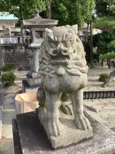 貴船社（一社3）の狛犬