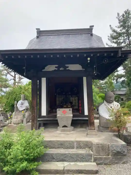 甲斐善光寺(山梨県)